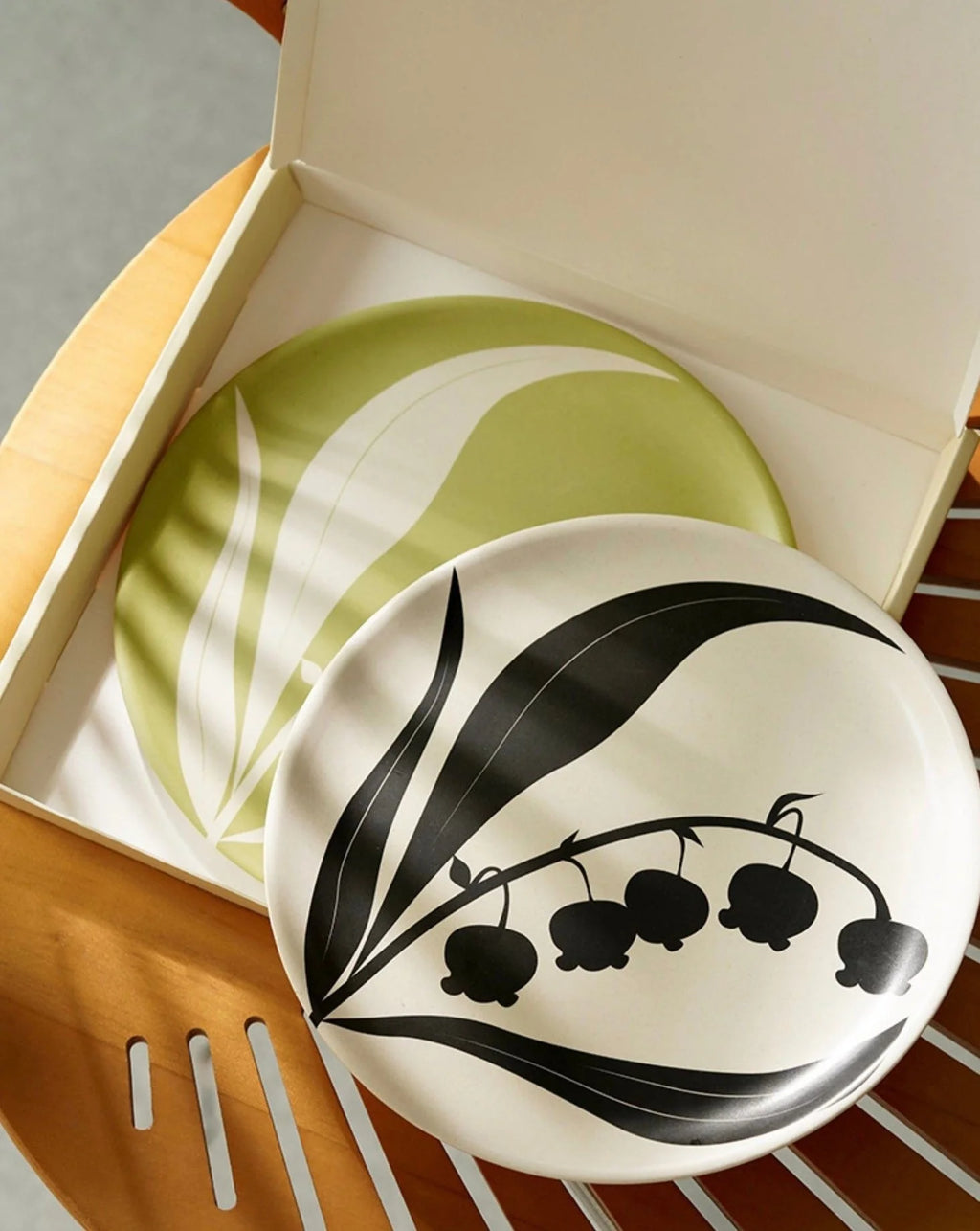 4 - Pack Eclectic Floral Bamboo Fiber Dinnerware Set